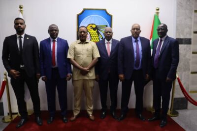وفد إثيوبي رفيع بقيادة السفير رضوان حسين يزور بورتسودان
