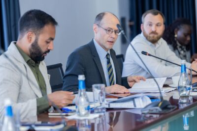 خبير أممي للفقر يحذر: رواندا يجب أن لا توازن ميزانيتها “على حساب الفقراء”