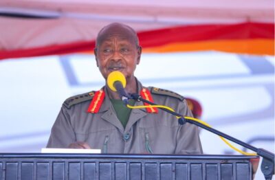 موسيفيني: لا تسامح مع الفساد والمتورطون “تحت المراقبة”