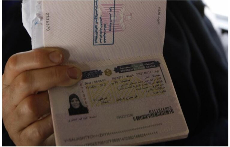 اتهامات بابتزاز واعتقالات: دعوات للتحقيق في انتهاكات بحق الكونغوليين على حدود شرق أفريقيا