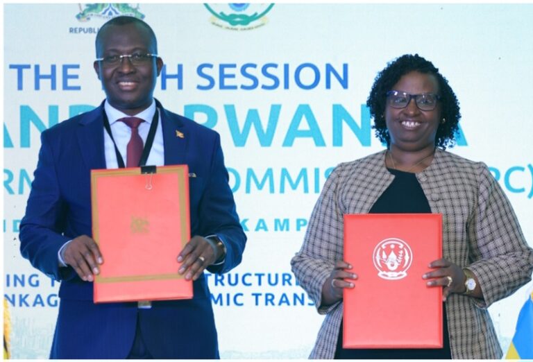 أوغندا تعتمد “بطاقة أداء” لتسريع تنفيذ اتفاقاتها مع رواندا