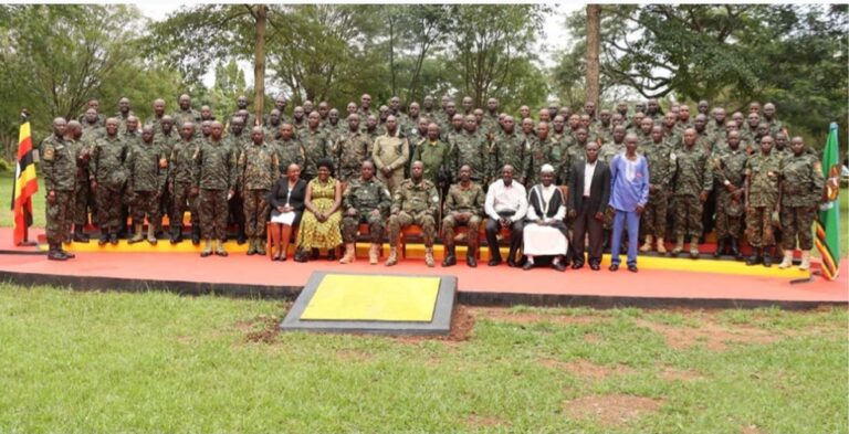 قوات الدفاع الشعبية الأوغندية تدفع بقوة جديدة إلى الصومال: نشر الكتيبة القتالية 47 لتعزيز الاستقرار