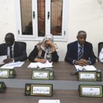 السودان يبحث إجراءات عاجلة لضبط الصادرات والواردات ودعم استقرار سعر الصرف