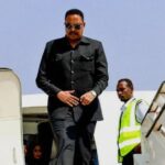 السكرتير التنفيذي لـ«إيغاد» يصل الخرطوم لإجراء مباحثات حول السلام ومستقبل السودان
