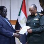 النفط والأمن يتصدران مباحثات البرهان ومبعوث سلفاكير في بورتسودان