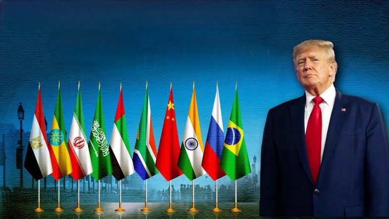 دونالد ترامب (Donald Trump): الرئيس الأمريكي السابق الذي أصدر التهديد بفرض الرسوم الجمركية.

بريكس (BRICS): مجموعة الاقتصادات الناشئة الرئيسية التي تضم البرازيل، روسيا، الهند، الصين، جنوب أفريقيا، بالإضافة إلى الأعضاء الجدد مثل مصر وإثيوبيا وإيران والإمارات العربية المتحدة.

تروث سوشيال (Truth Social): منصة التواصل الاجتماعي التي استخدمها ترامب لإصدار بيانه.

ريو دي جانيرو (Rio de Janeiro): المدينة المضيفة لقمة بريكس.

مجموعة الدول السبع (G7): مجموعة من الدول الصناعية الكبرى (كندا، فرنسا، ألمانيا، إيطاليا، اليابان، المملكة المتحدة، الولايات المتحدة).

مجموعة العشرين (G20): منتدى يضم الحكومات ومحافظي البنوك المركزية من 20 اقتصاداً رئيسياً.

لويس إيناسيو لولا دا سيلفا (Luiz Inacio Lula da Silva): رئيس البرازيل.

الحرب الباردة (Cold War): فترة من التوتر الجيوسياسي بين الكتلة الشرقية والكتلة الغربية بعد الحرب العالمية الثانية.

حركة عدم الانحياز (Non-Aligned Movement): منظمة من الدول التي لم تنحاز رسمياً لأي كتلة رئيسية خلال الحرب الباردة.

الرسوم الجمركية (Tariffs): ضرائب تفرض على السلع المستوردة.

الحمائية التجارية (Protectionism): سياسات حكومية تهدف إلى حماية الصناعات المحلية من المنافسة الأجنبية.
