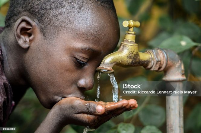 Symbol for Hope and Malnutrition in Africa. Little African boy                        
 happy finally getting water.

كوليرا أفريقيا
وفيات كوليرا 2025
Africa CDC
تفشي الكوليرا
جنوب السودان
الكونغو الديمقراطية
نقص المياه
صحة عامة أفريقيا
استجابة قارية
أوبئة أفريقيا

Sources